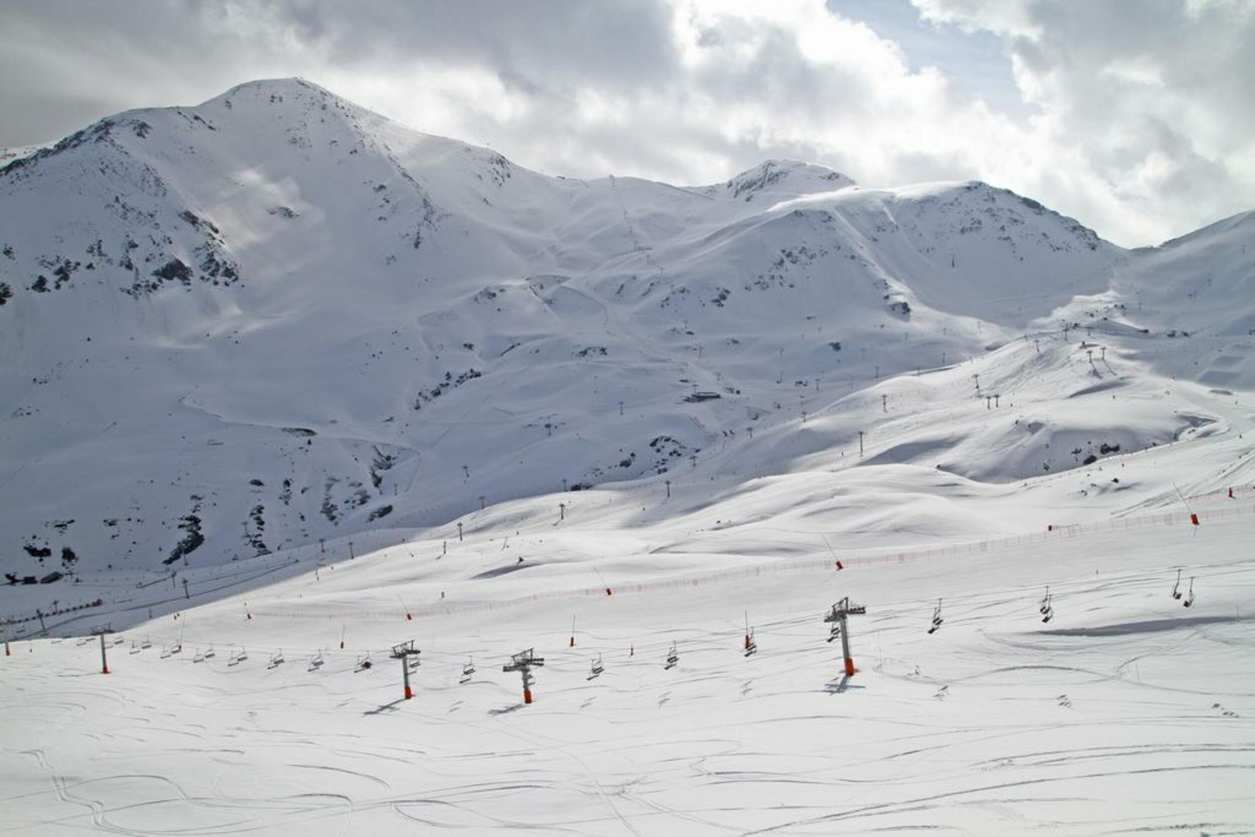 Residencial La Solana Hotel Vall De Boi Bagian luar foto