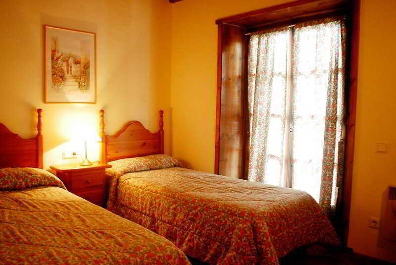 Residencial La Solana Hotel Vall De Boi Bagian luar foto