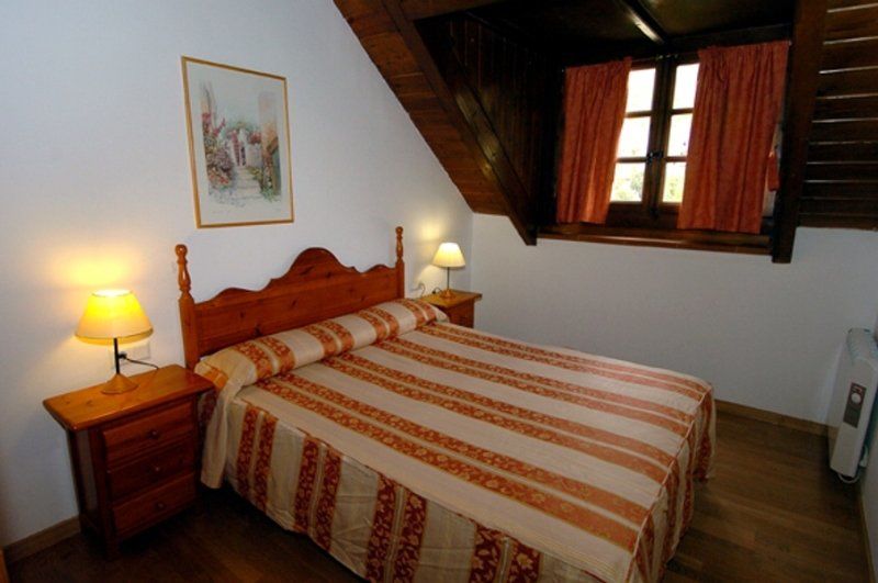 Residencial La Solana Hotel Vall De Boi Bagian luar foto