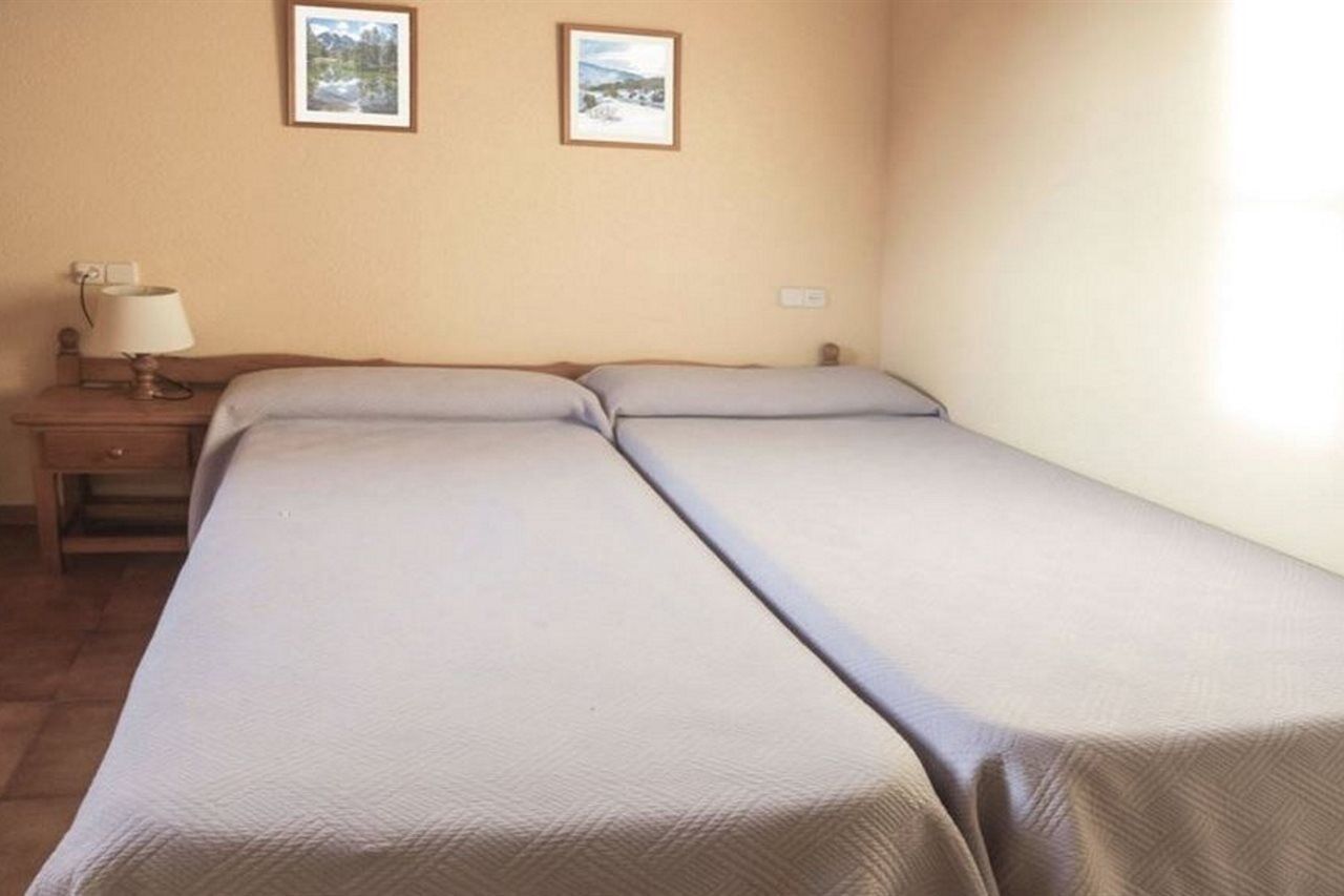 Residencial La Solana Hotel Vall De Boi Bagian luar foto