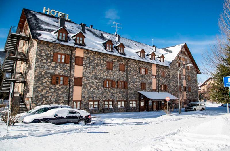 Residencial La Solana Hotel Vall De Boi Bagian luar foto
