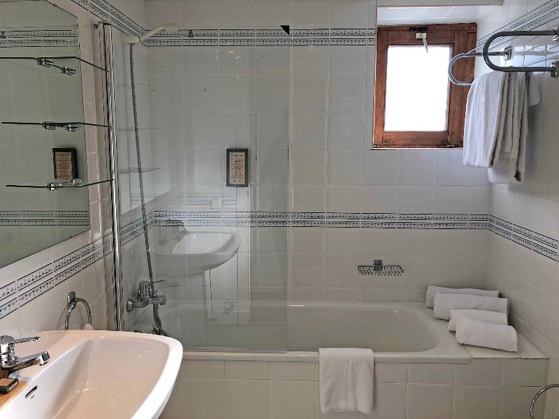 Residencial La Solana Hotel Vall De Boi Bagian luar foto
